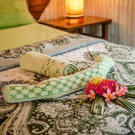 Stanley Lombok Hotel Mataram Buitenkant foto